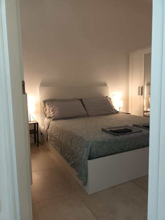 B&B Lido Apartament 10A チヴィタノーヴァ・マルケ エクステリア 写真